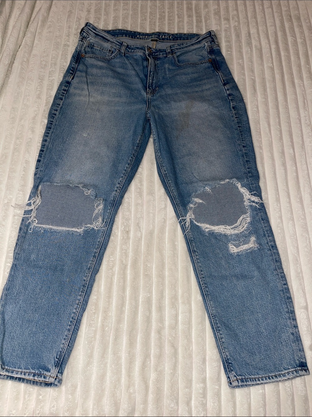 American Eagle Mom Jean | Size 12 Regular